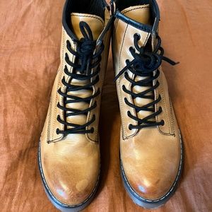 Roolee platform elvis boots